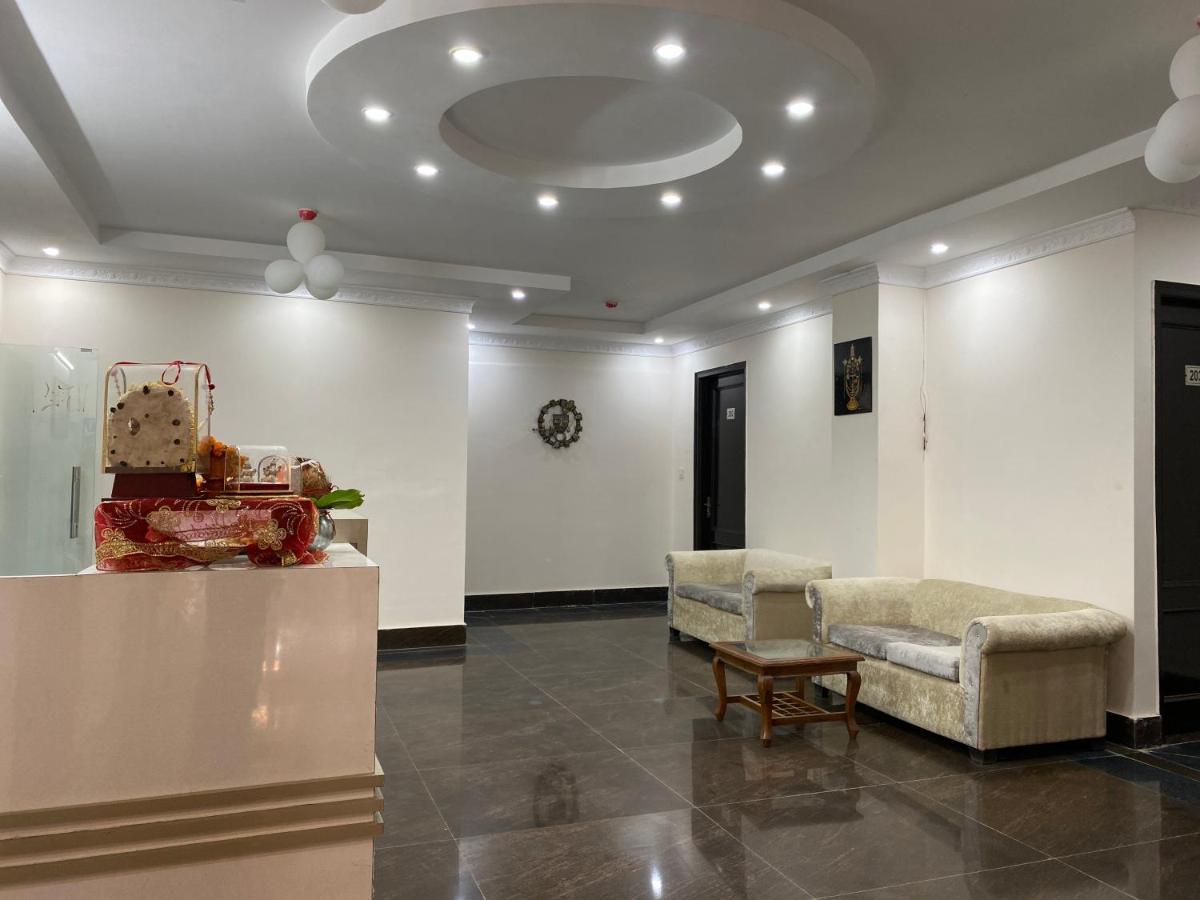 Hotel S.R Plaza Khurja Exteriér fotografie