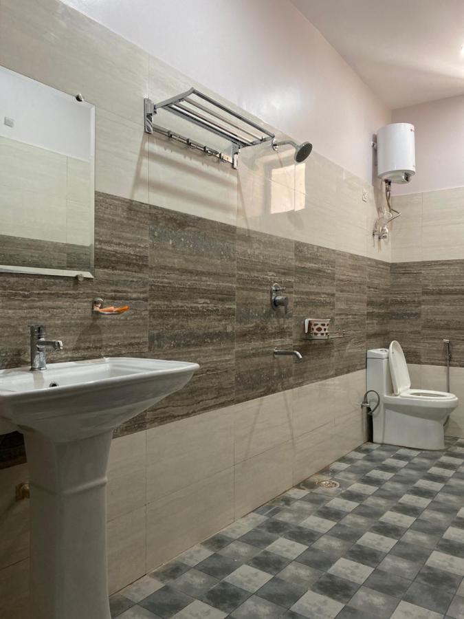 Hotel S.R Plaza Khurja Exteriér fotografie