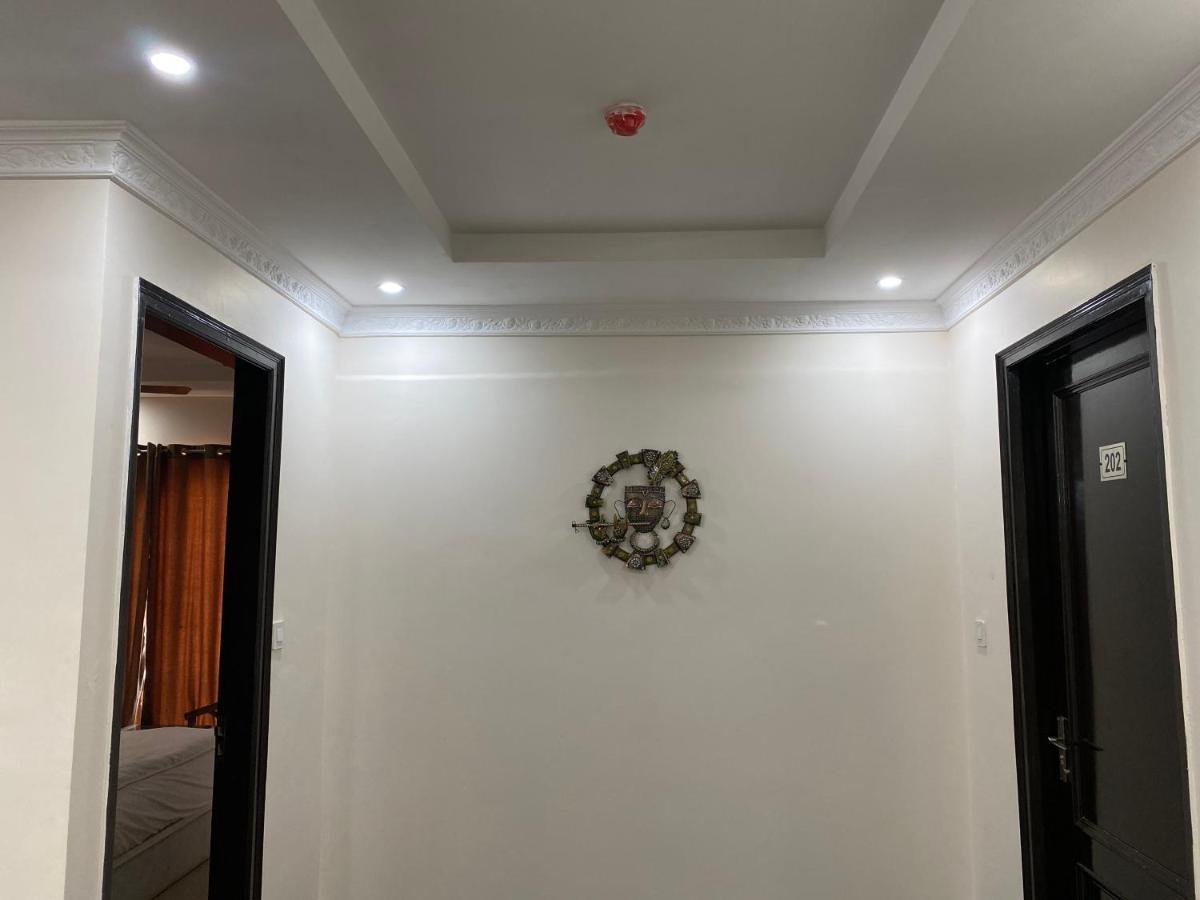 Hotel S.R Plaza Khurja Exteriér fotografie